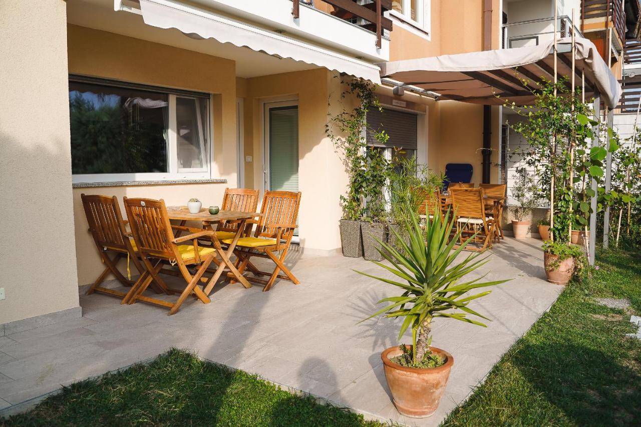 Garden View Apartments Ankaran Luaran gambar