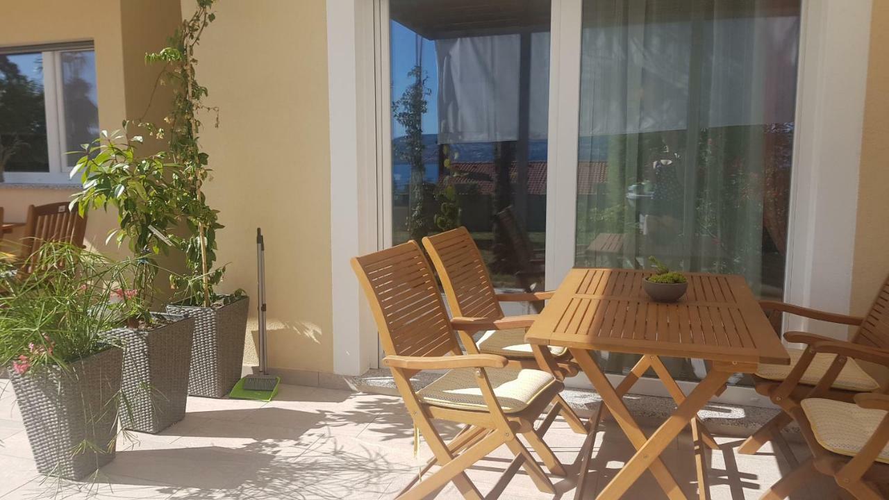 Garden View Apartments Ankaran Luaran gambar