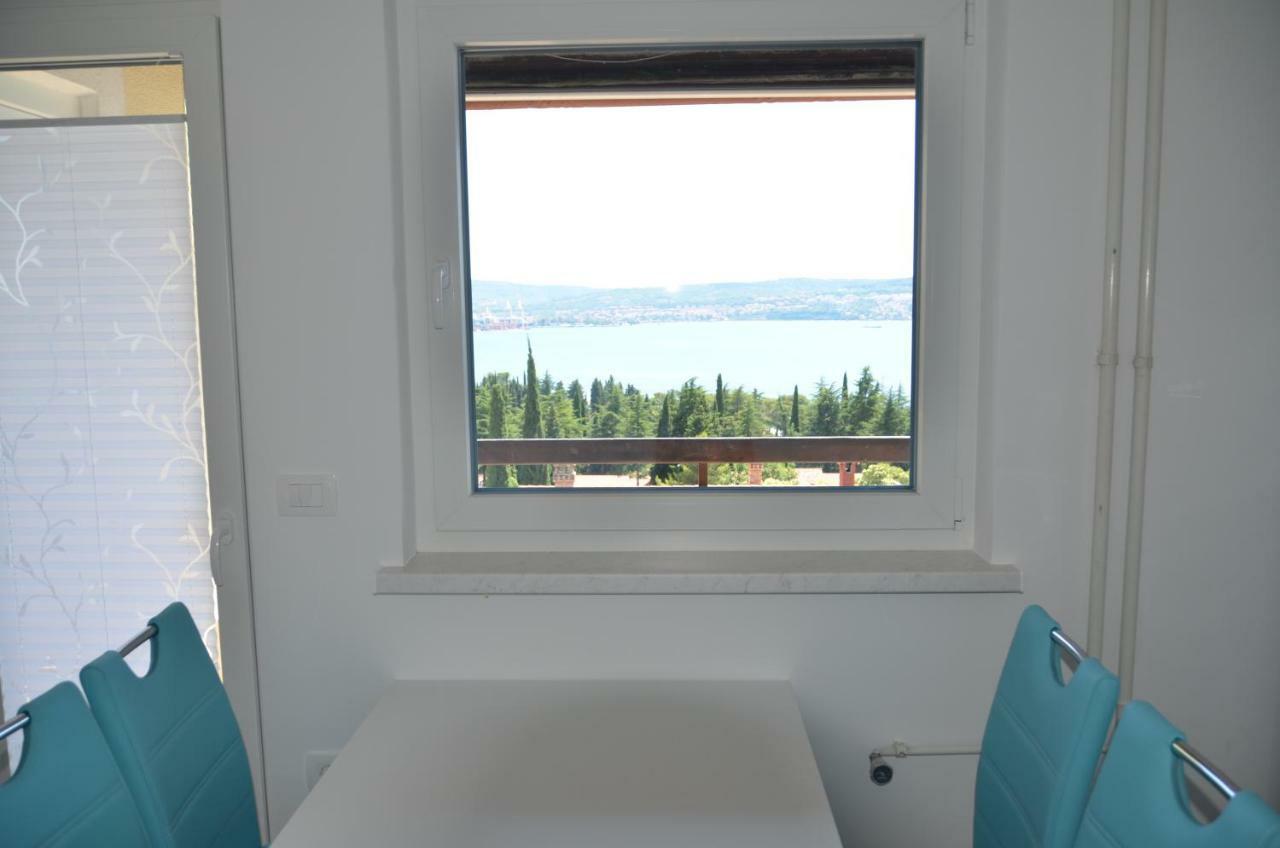 Garden View Apartments Ankaran Luaran gambar